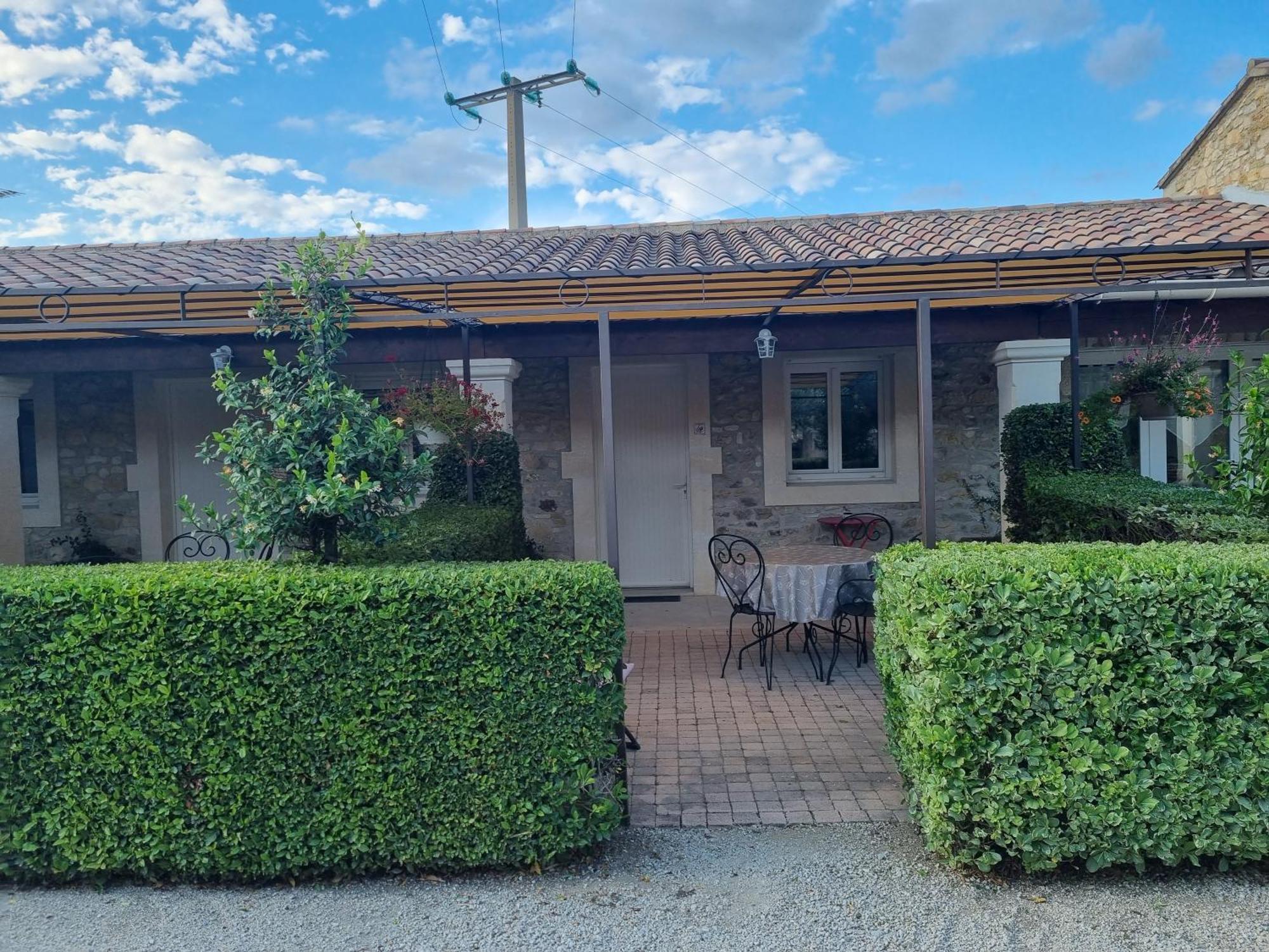 La Fanette Hotel Montbrison-sur-Lez Exterior photo