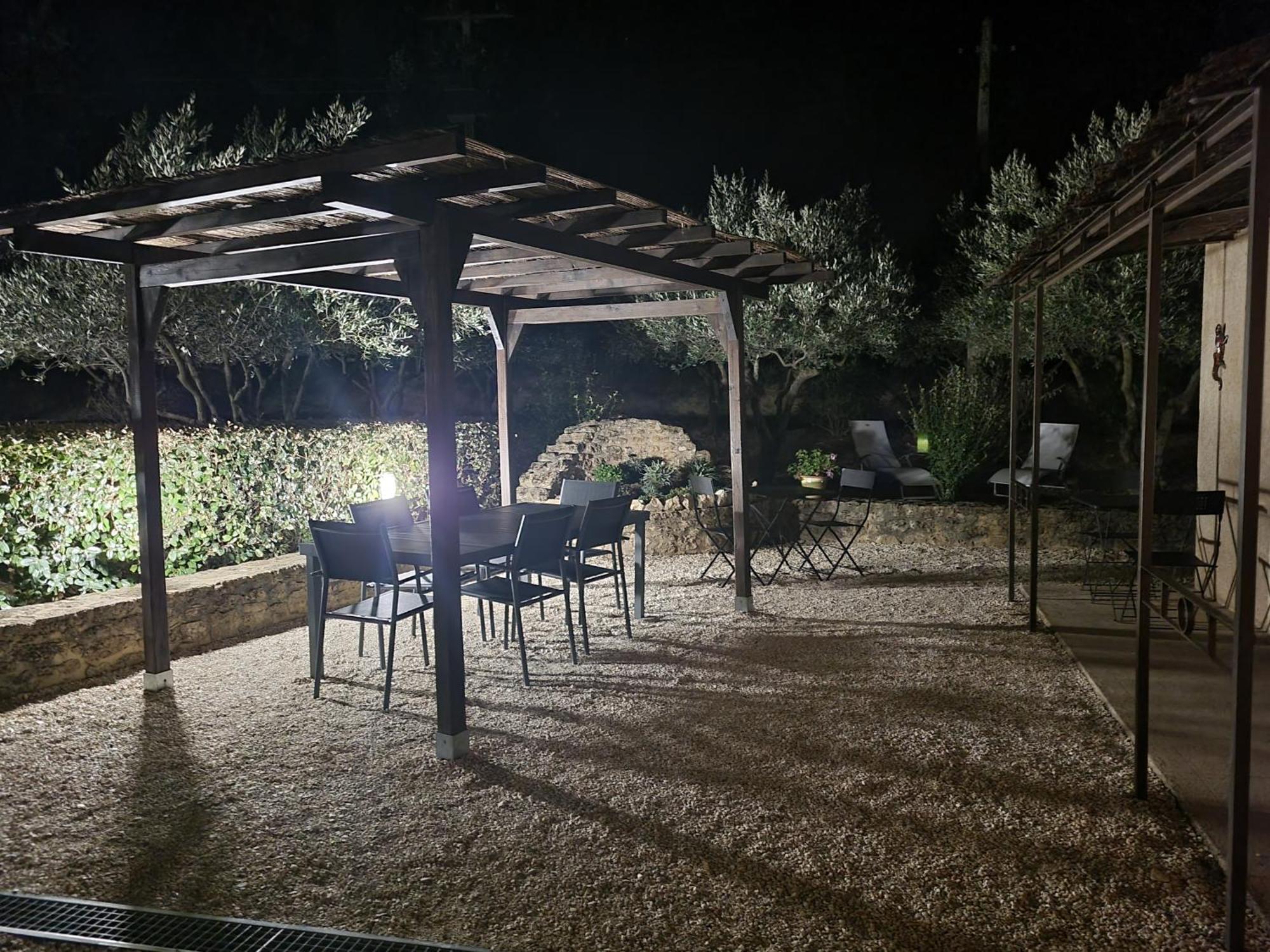 La Fanette Hotel Montbrison-sur-Lez Exterior photo